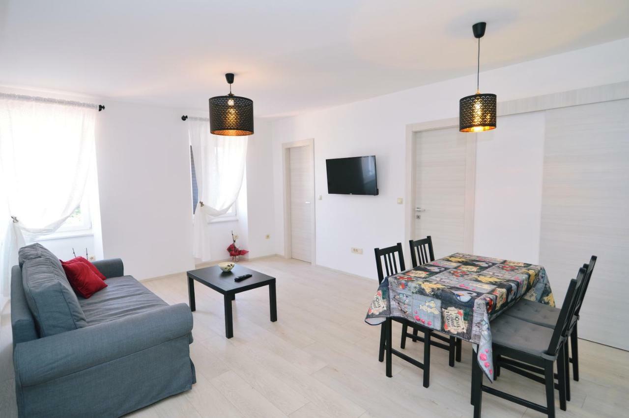 Apartments Knezgrad Lovran Ngoại thất bức ảnh